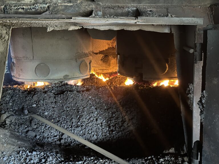 What Are the Best Carbon Blocks for Ferrosilicon Furnaces